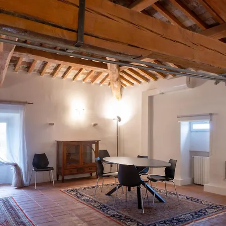 Dimora Storica Antica Grancia Couette-café *